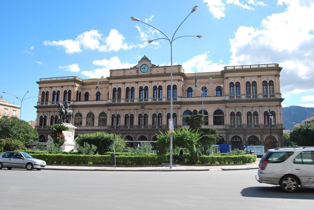 Bed And Breakfast Palermo Centro Екстер'єр фото
