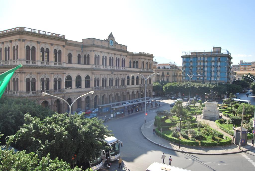 Bed And Breakfast Palermo Centro Екстер'єр фото